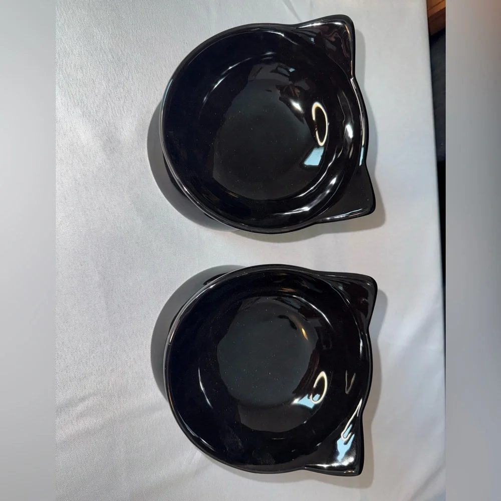 Park Life Design - NY Black Cat Bowl Set - Each Hold 1 1/2 Cups. NWT